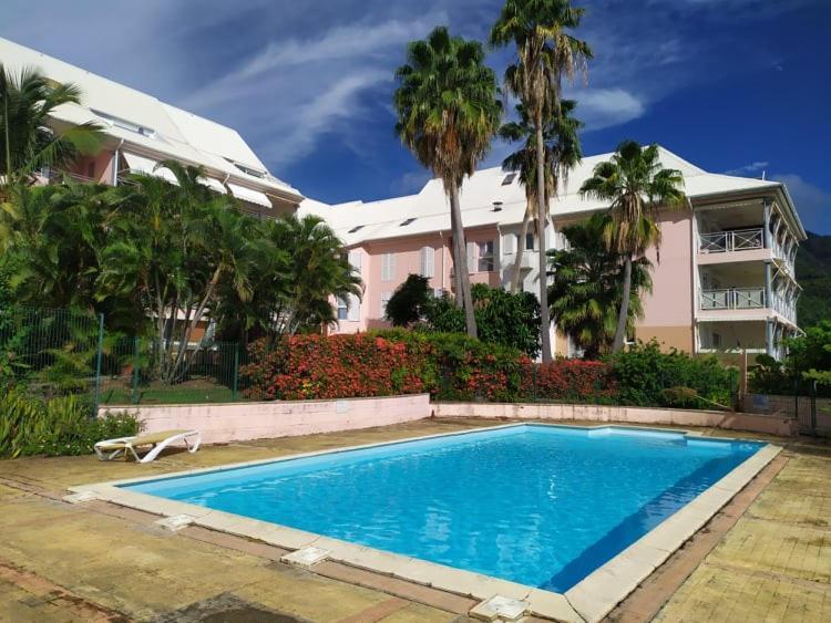 Charmant Appartement En Bord De Mer Avec Piscine Gourbeyre المظهر الخارجي الصورة